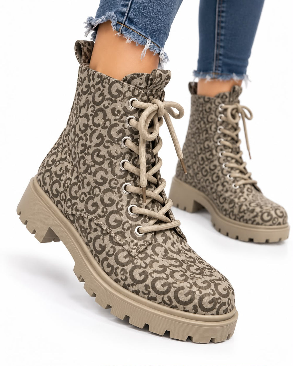 BOTIN GUESS MEDIO CAFÉ RELIEVE 3.5