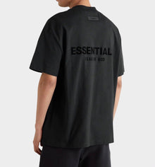 PLAYERA CABALLERO ESSENTIALS CUELLO REDONDO NEGRO