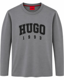 PLAYERA CABALLERO HUGO BOSS CUELLO REDONDO MANGA LARGA GRIS LOGO HUGO 1993 NEGRO