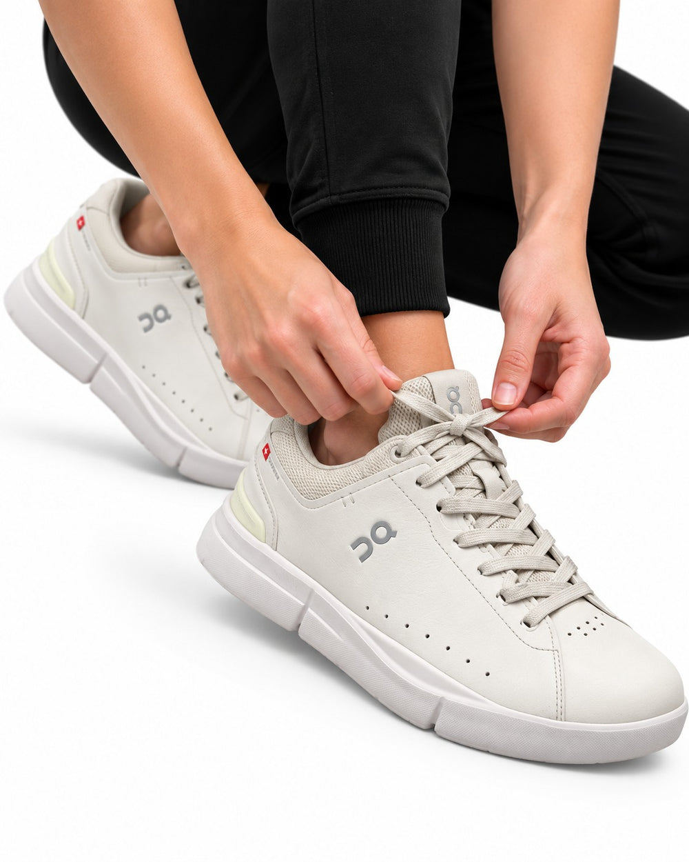 TENIS ON CLOUD THE ROGER ADVANTAGE WHITE