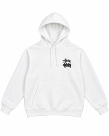 SUDADERA CABALLERO STUSSY BLANCO CON DISEÑO DADOS NEGROS