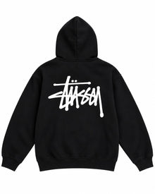 SUDADERA CABALLERO STUSSY NEGRA CON LOGO LETRAS BLANCAS ESPALDA